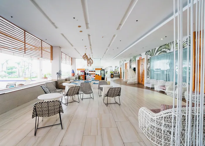 Resort Solea Mactan And Waterpark 4*